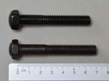 Beinschraube schwarz 2 1/2" m.rundem Kopf