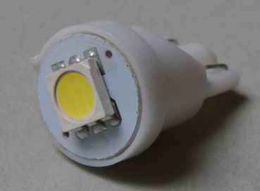 LED Blinklampe T10 - kaltweiß