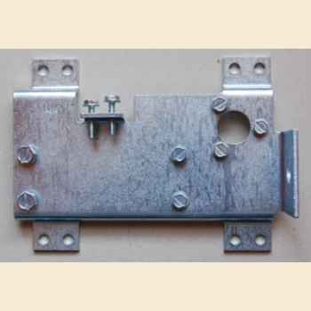Flipper Base Plate Left - Stern