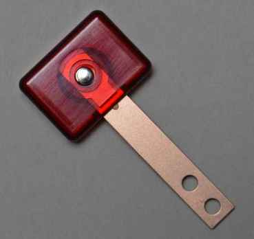 Targetblade red transluscent wide 3D