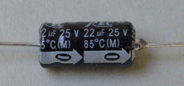 Capacitor 22uF/25 Volt Axial