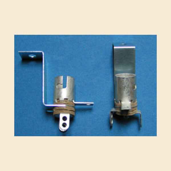 Bulb Socket Bayonet long w. 3 solder leads