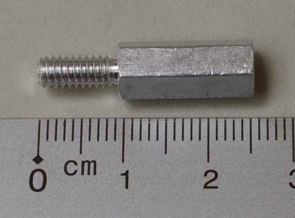 Hex Spacer M-F 8/32" x 5/8"