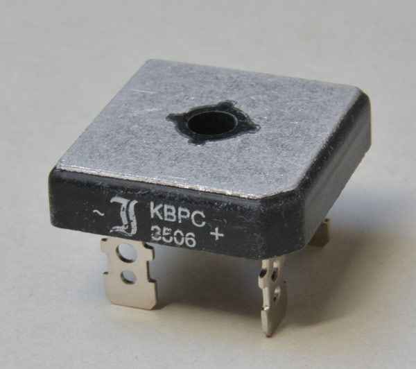 KBPC 3506 - with lug - plastic Housing