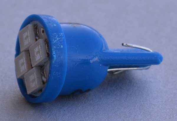 LED Lampe 4 SMD Glassockel T10 extra hell - blau