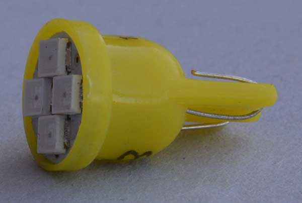 LED Lamp 4 SMD LED extra bright wedgebase T10 - yellow