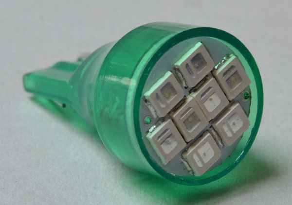LED Lamp Flasher #906 with 8 SMD LEDs - green