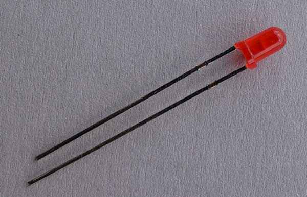 LED 3mm diffus rot