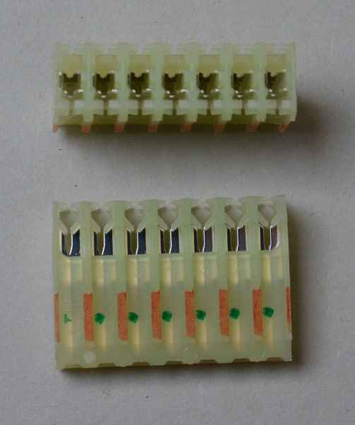 Federleiste Schneid/Klemmtechnik 7 polig 0.156 / 3.96 AWG 18