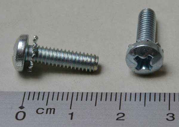 Machinescrew 8-32 x 5/8" p-ph-sems